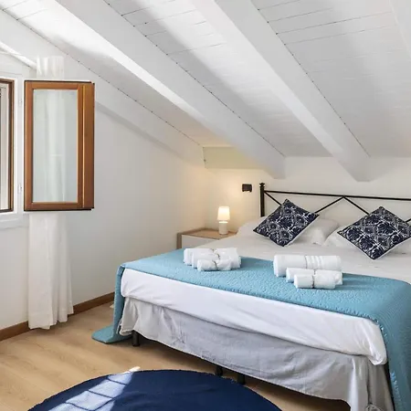 Blanco Villa