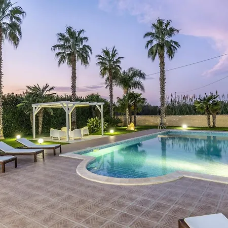 Villa Blanco *